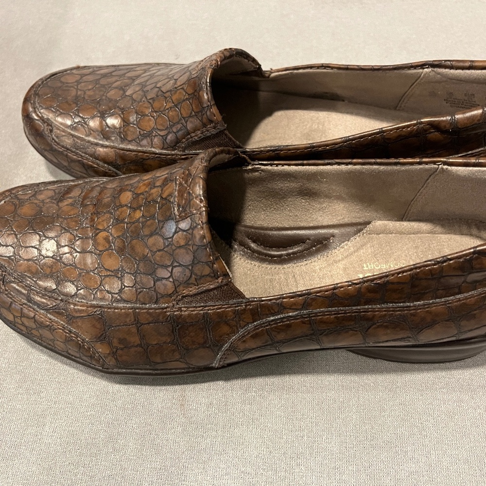 Naturalizer Loafers